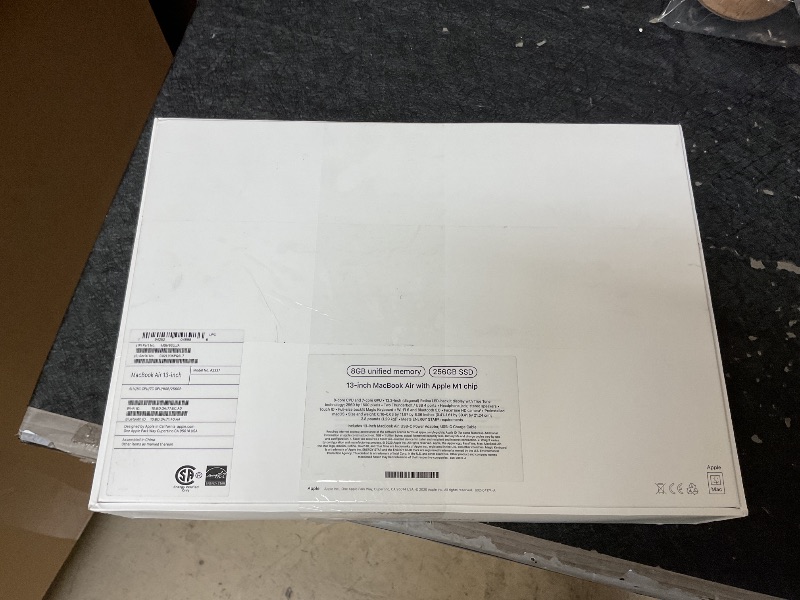 Photo 1 of 2020 Apple MacBook Air Laptop: Apple M1 Chip, 13” Retina Display, 8GB RAM, 256GB SSD Storage, Backlit Keyboard, FaceTime HD Camera, Touch ID. Works with iPhone/iPad; Silver