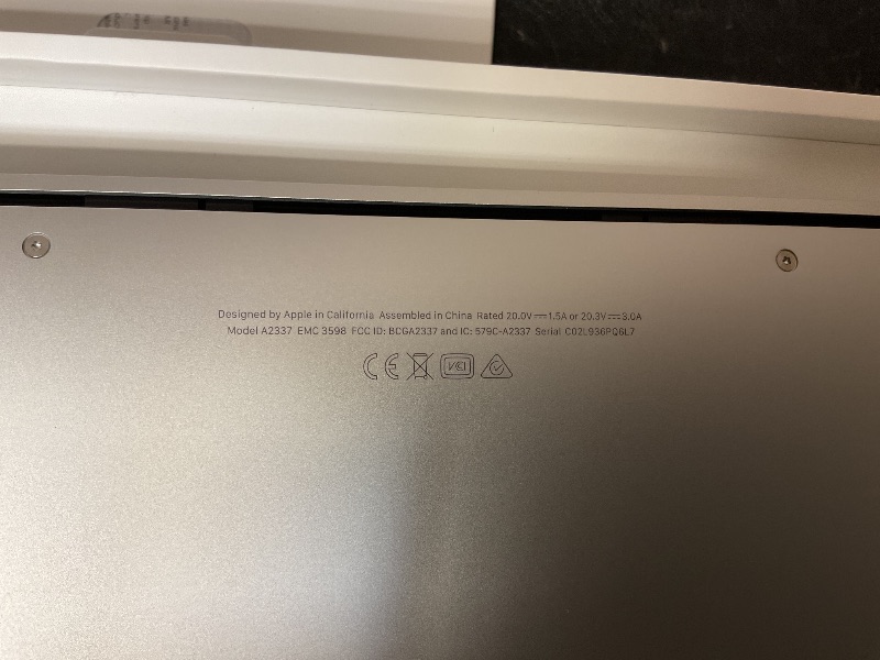 Photo 1 of 2020 Apple MacBook Air Laptop: Apple M1 Chip, 13” Retina Display, 8GB RAM, 256GB SSD Storage, Backlit Keyboard, FaceTime HD Camera, Touch ID. Works with iPhone/iPad; Silver