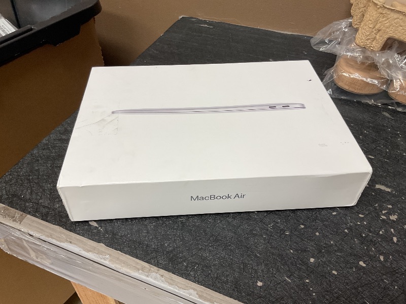 Photo 1 of 2020 Apple MacBook Air Laptop: Apple M1 Chip, 13” Retina Display, 8GB RAM, 256GB SSD Storage, Backlit Keyboard, FaceTime HD Camera, Touch ID. Works with iPhone/iPad; Silver
