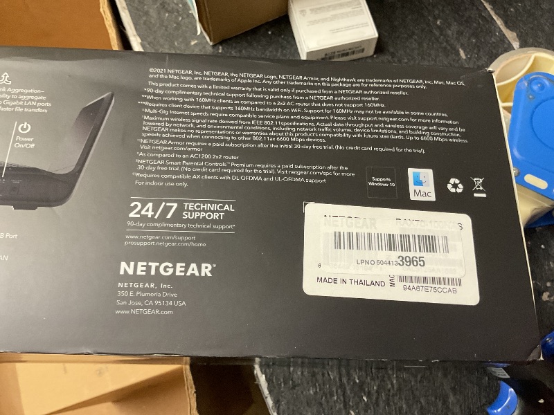 Photo 1 of NON-FUNCTIONAL, PARTS ONLY-----------NETGEAR Nighthawk 8-Stream WiFi 6 Router (RAX70) - Security Features, AX6600 Tri-Band Wireless Speed (up to 6.6 Gbps) - Coverage up to 2,500 sq. ft., 40 Devices