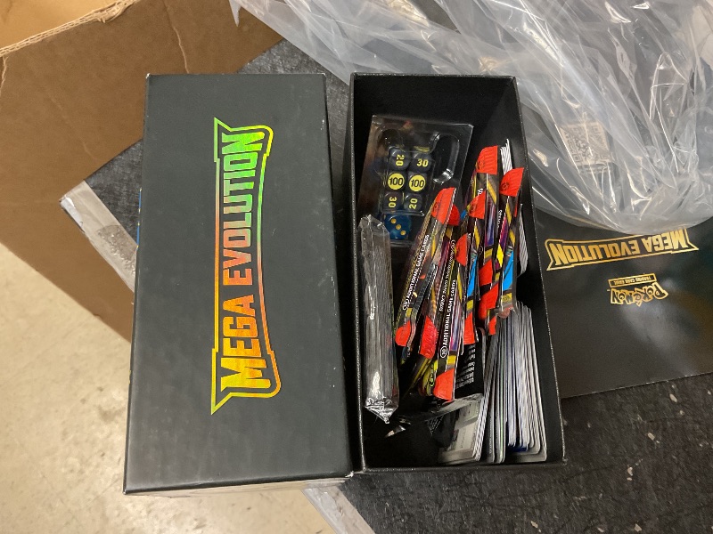 Photo 1 of Pokémon TCG: Mega Evolution Elite Trainer Box - Mega Lucario
