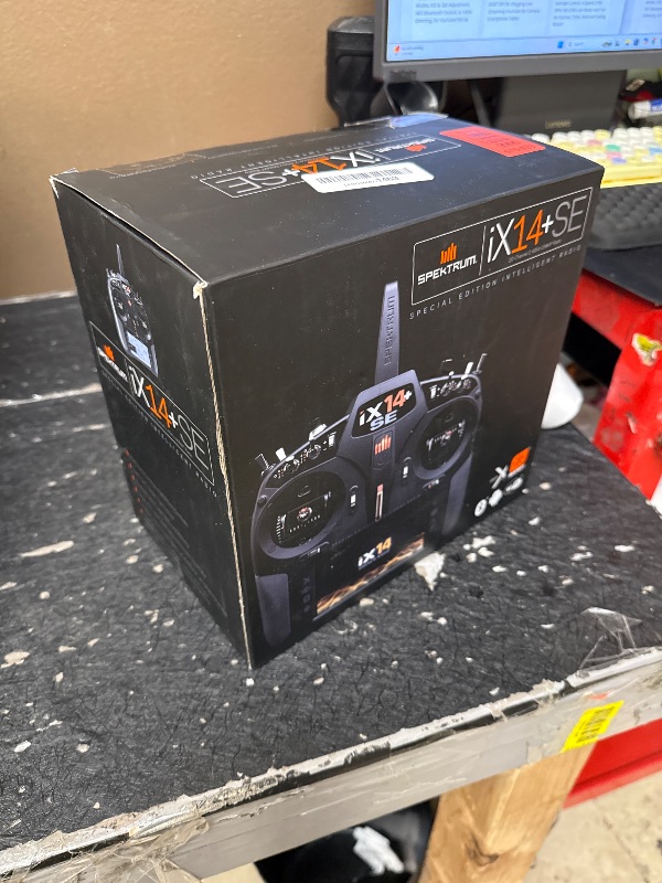 Photo 1 of Spektrum iX14+ SE 20 Channel Transmitter Only, SPMR14020