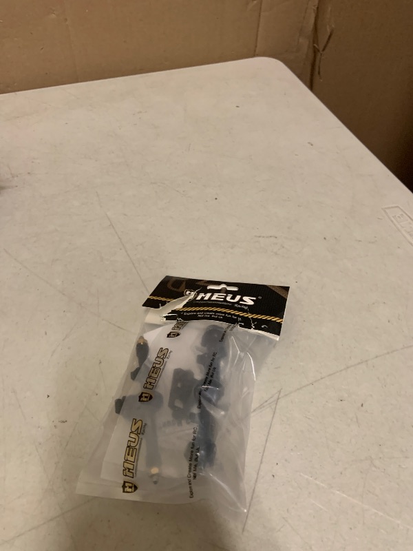 Photo 1 of MEUS RACING 5mm Nylon ISO V2 SCX24 Axles with 3-Section CVD for Axial 1/24 SCX24 RC Crawler (Nylon - White)