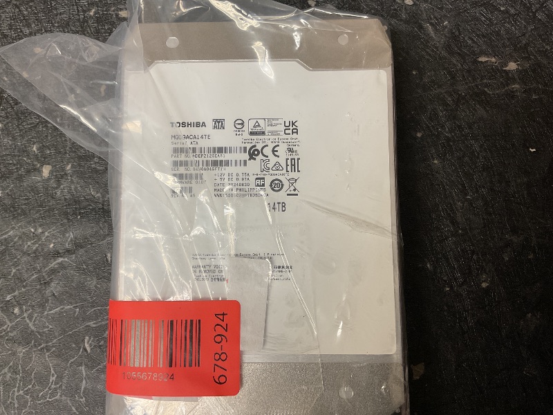 Photo 1 of TOSHIBA MG09 Internal Hard Drive 3.5" Serial ATA III 14 TB 7200 RPM