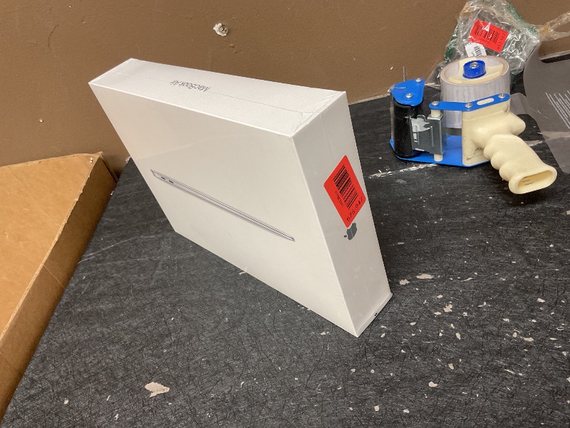 Photo 1 of FACTORY SEALED SEE PICTURES,,,,,,,,,,,,,,,2020 Apple MacBook Air Laptop: Apple M1 Chip, 13” Retina Display, 8GB RAM, 256GB SSD Storage, Backlit Keyboard, FaceTime HD Camera, Touch ID. Works with iPhone/iPad; Silver