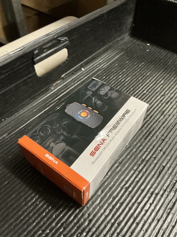 Photo 1 of Sena FREEWIRE-01 Freewire Wireless Bluetooth Harley-Davidson Adapter