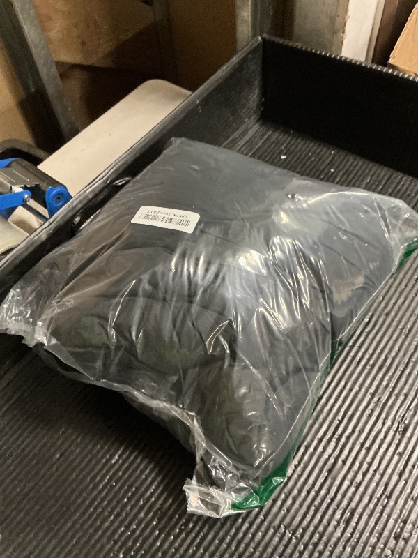 Photo 1 of Under Armour Boys' Pronto Hooded Puffer Jacket, Lightweight & Water Repellent, Black Pronto, YXL