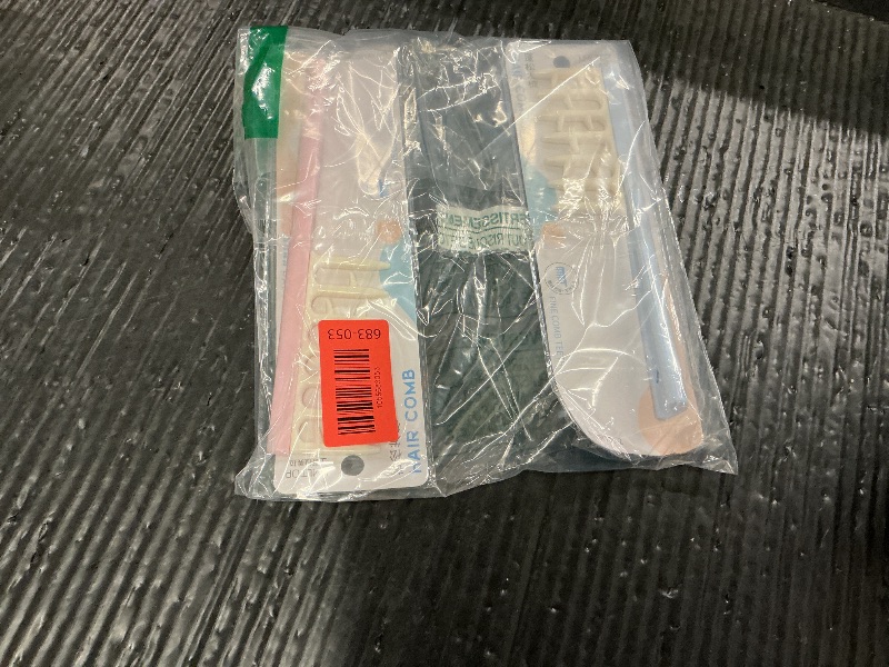 Photo 1 of 2pcs Antlers-shaped Seam Comb Set - Fluffy Ladies Styling Comb, Perfect Hairdressing Tool for Home, Salon, and Barber Shop Use.