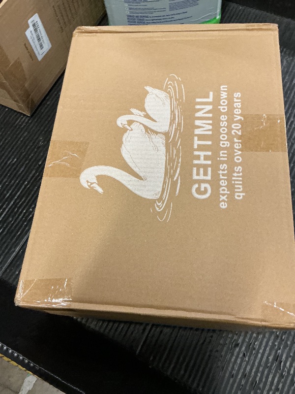 Photo 1 of Gehtmnl Goose Down Fiber Comforter King Size – All Season Naturally Breathable Down Comforters, Luxury Hotel Collection Duvet Insert with 8 Corner Tabs, Cotton Fabric & Baffle Box (White,65oz Fill)