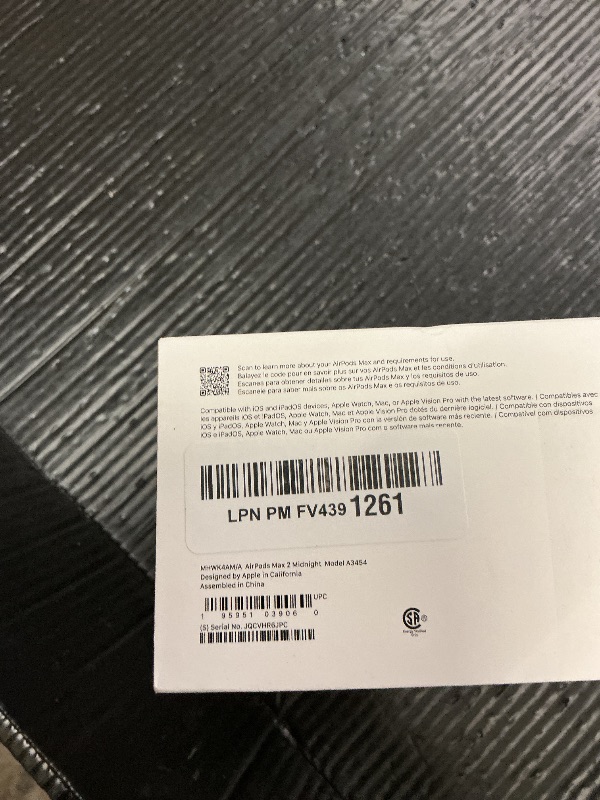 Photo 1 of Apple AirPods Max 2 Wireless Over-Ear Headphones, Active Noise Cancellation, Adaptive Audio, Personalized Spatial Audio, Live Translation, Bluetooth Headphones for iPhone – Midnight