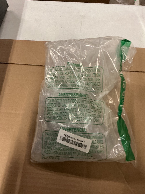 Photo 1 of 30 Pack Balloon Arch Clips, Clear Plastic Clamps for Balloon Arch, 2.4'' Heavy Duty Backdrop Garland Clips for Balloons Arch, Birthday Party Decoration, Crafts, Photography Backdrop Props