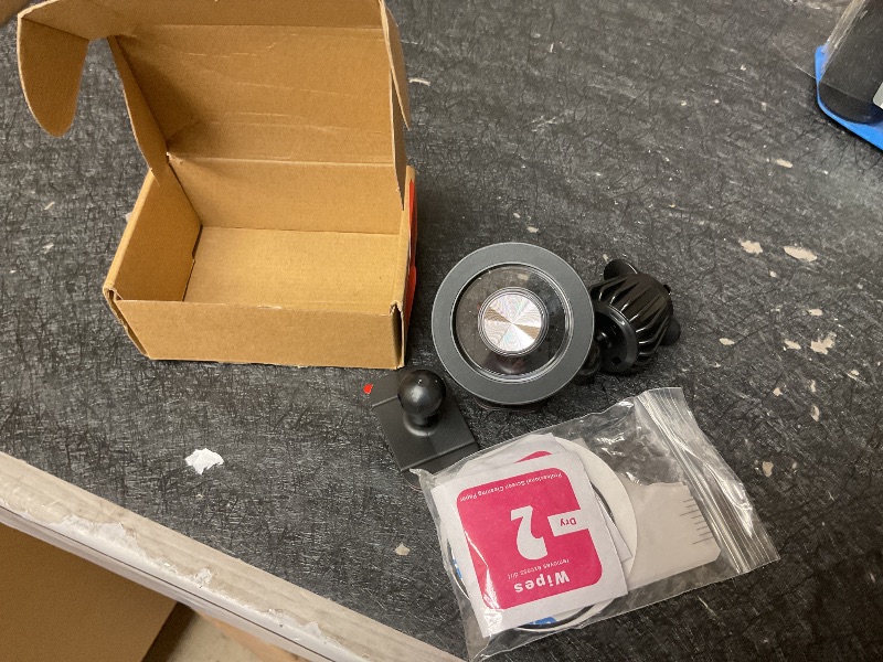 Photo 1 of CAR CHARGER BLACK