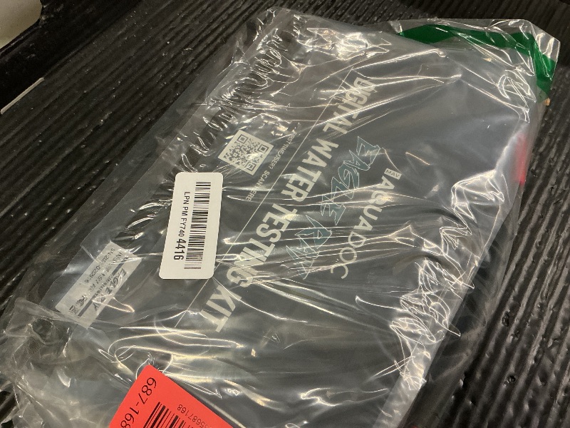 Photo 1 of Eagle Ray Digital Spa Water Test Kit by AquaDoc with Digital Water Tester and 30 hot tub Test Strips for Chlorine, Bromine, Total Hardness, Cyanuric Acid, Alkalinity, and pH