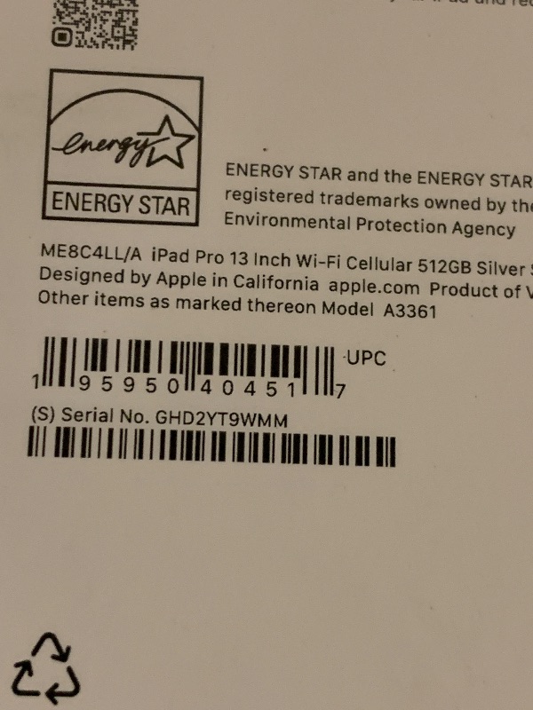 Photo 1 of Apple iPad Pro 13-inch (M5): Ultra Retina XDR Display, 512GB, 12MP Front/Back Camera, LiDAR Scanner, Wi-Fi 7 with Apple N1 + 5G Cellular with C1X chip, Face ID, All-Day Battery Life — Silver