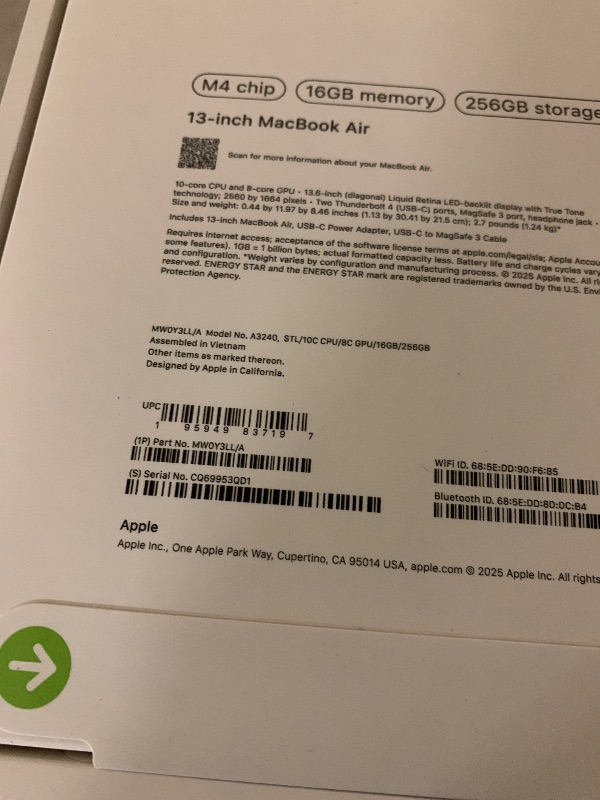 Photo 1 of Apple 2025 MacBook Air 13-inch Laptop with M4 chip: Built for Apple Intelligence, 13.6-inch Liquid Retina Display, 16GB Unified Memory, 256GB SSD Storage, 12MP Center Stage Camera, Touch ID; Starlight
