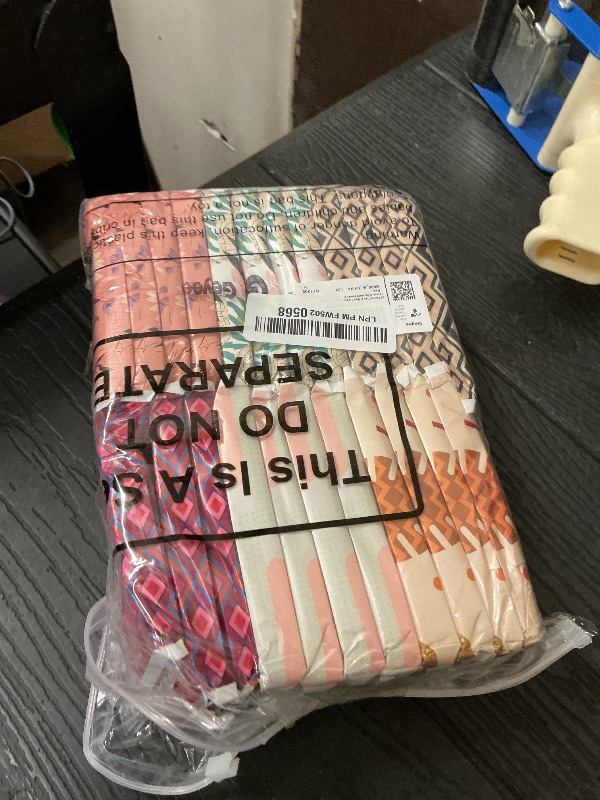 Photo 1 of 24 Packs Travel Size Tissue Pocket Slim Pack Facial 3 Ply Wallet Size Pocket Tissues for Travel Wedding Party Favors, 6 Styles(Geometry)