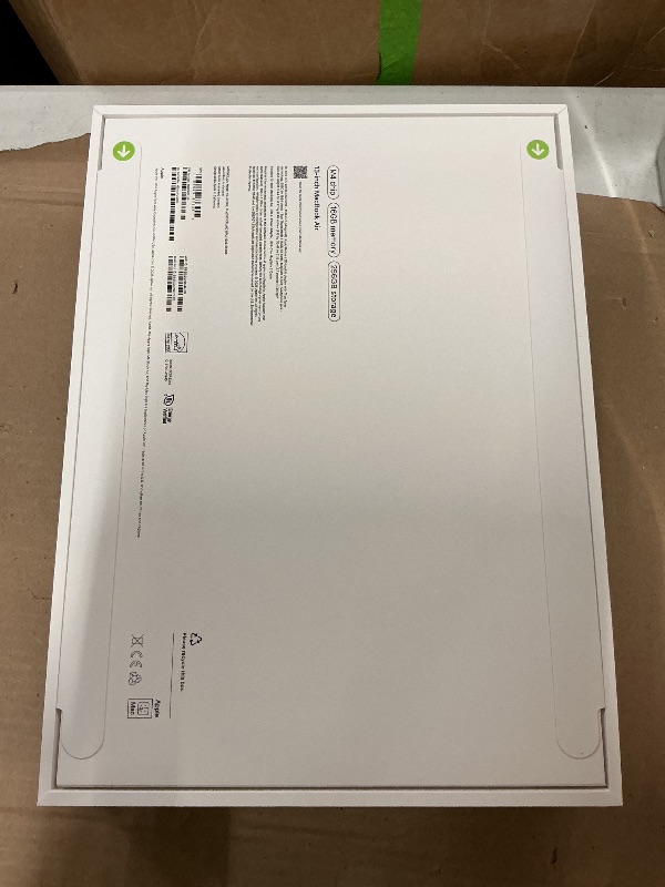Photo 1 of FACTORY SEALED—  Apple 2025 MacBook Air 13-inch Laptop with M4 chip: Built for Apple Intelligence, 13.6-inch Liquid Retina Display, 16GB Unified Memory, 256GB SSD Storage, 12MP Center Stage Camera, Touch ID; Silver