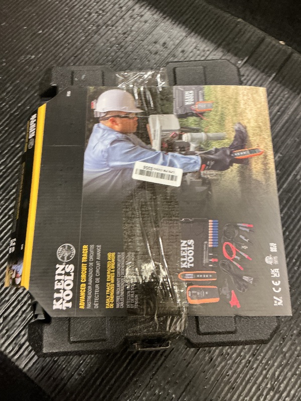 Photo 1 of Klein Tools ET450 Advanced Underground Circuit Breaker Finder and Wire Tracer Kit for Energized and Non-Energized Breakers, Fuses, and Wires