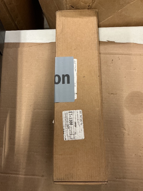 Photo 1 of 1 Pair Bagel Boards For Baking Bagels?Cedar and Burlap (Red)