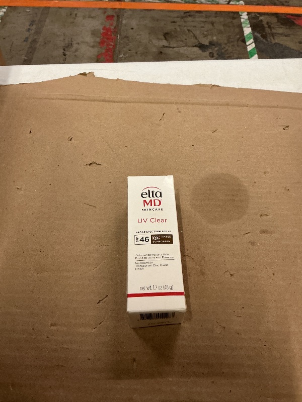 Photo 1 of EltaMD UV Clear Face Sunscreen SPF 46, Oil-Free Sunscreen with Zinc Oxide, Dermatologist Recommended