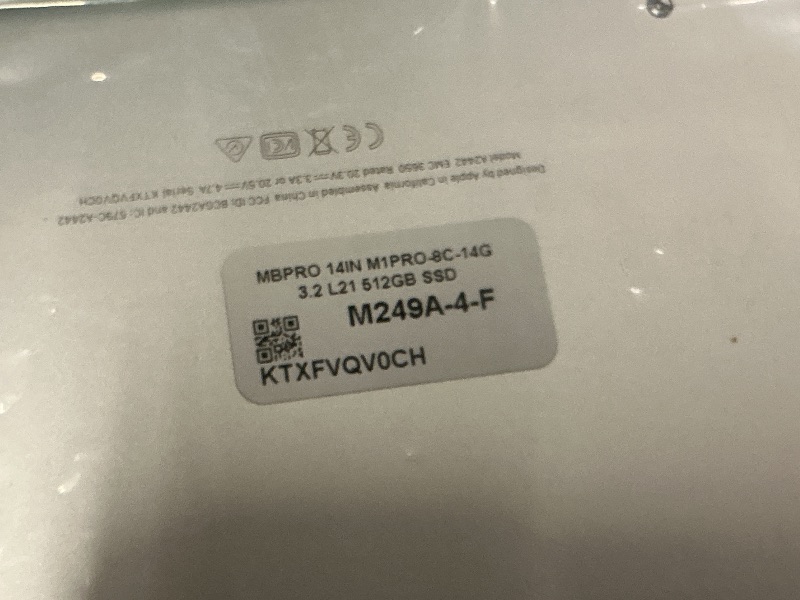 Photo 1 of Apple Late 2021 MacBook Pro with Apple M1 Pro chip 8-core CPU (14-inch, 16GB RAM, 512GB SSD) Silver (Renewed Premium)