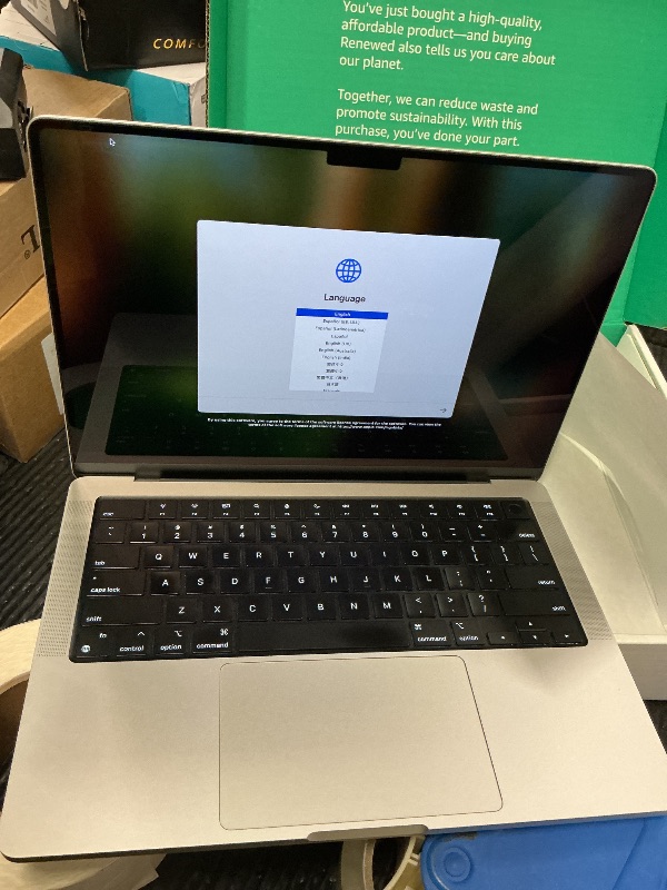 Photo 1 of Apple Late 2021 MacBook Pro with Apple M1 Pro chip 8-core CPU (14-inch, 16GB RAM, 512GB SSD) Silver (Renewed Premium)