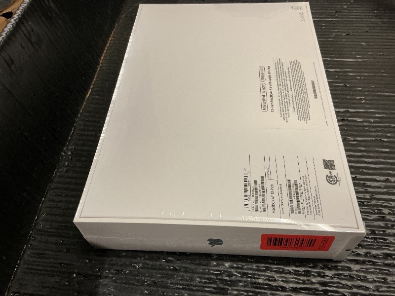 Photo 1 of 2020 Apple MacBook Air Laptop: Apple M1 Chip, 13” Retina Display, 8GB RAM, 256GB SSD Storage, Backlit Keyboard, FaceTime HD Camera, Touch ID. Works with iPhone/iPad; Silver