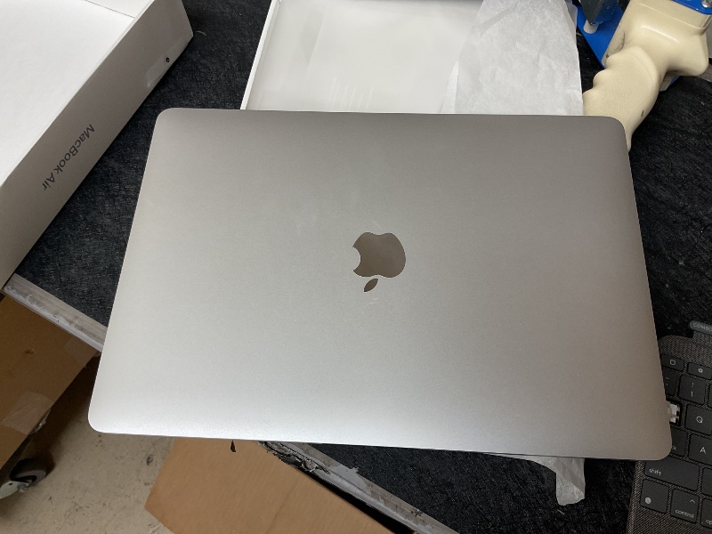 Photo 1 of 2020 Apple MacBook Air Laptop: Apple M1 Chip, 13” Retina Display, 8GB RAM, 256GB SSD Storage, Backlit Keyboard, FaceTime HD Camera, Touch ID. Works with iPhone/iPad; Silver