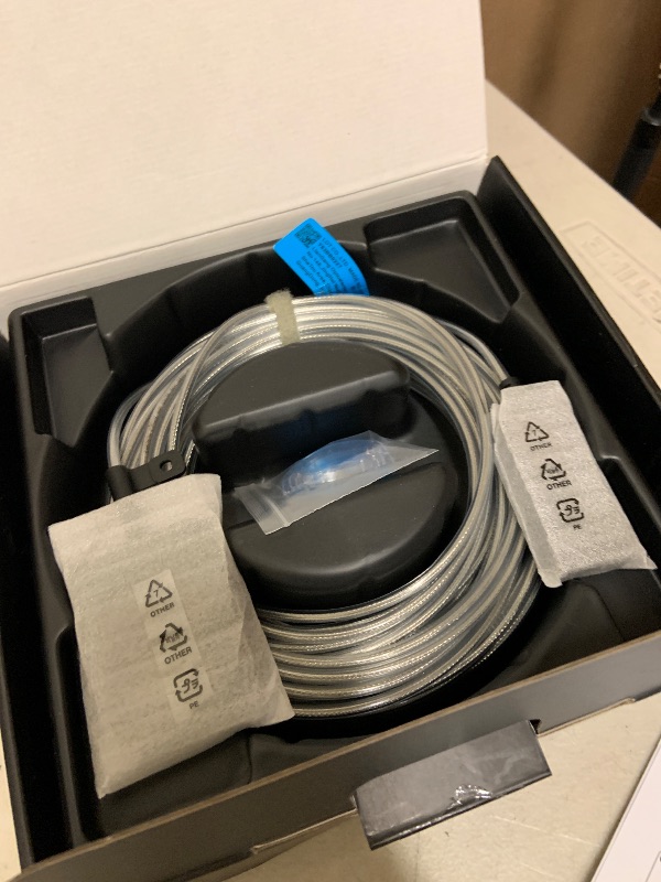 Photo 1 of Samsung 15m One Invisible Connect Cable for QLED 4K & The Frame TVs (Model) - White - VG-SOCR15/ZA