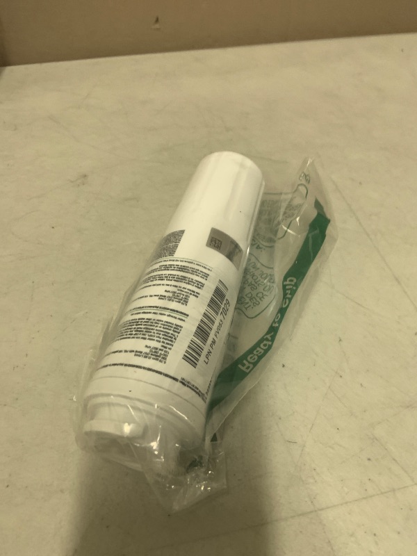 Photo 1 of everydrop® by Whirlpool Ice and Water Refrigerator Filter 4, EDR4RXD1, Single-Pack