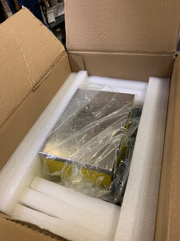 Photo 1 of Epidioxi Plate Demagnetizer Tool Metal Demagnetizer 6.2” x 4.7” Degaussing Machine for Tool Dies Cutters (100, Watts)