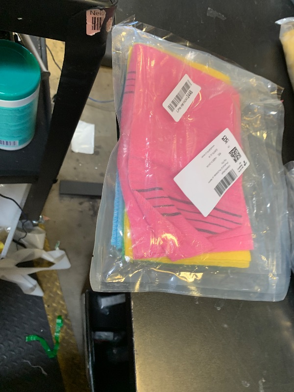 Photo 1 of 12 Pcs Exfoliating Washcloth, Korean Exfoliating Mitt Colorful Korean Exfoliating Cloth Large Size Exfoliating Body Scrubber for Removing Dry