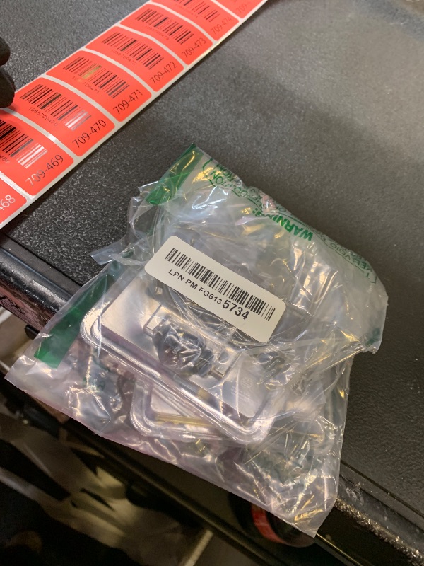 Photo 1 of Andis Master Cordless Replacement Blade (Pack of 2)