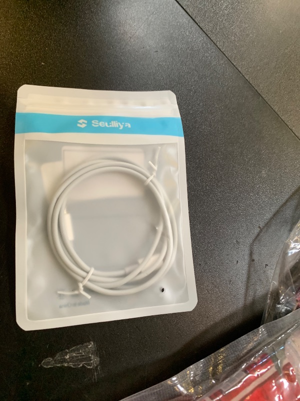 Photo 1 of (Apple MFi Certified) iPhone AUX Cord,Lightning to 1/8 Inch Audio Cable,3.3ft, Headphone Jack Adapter Male Aux Stereo Audio Cable Compatible for iPhone 14/13/12/11/XR/X/8/7 (White)