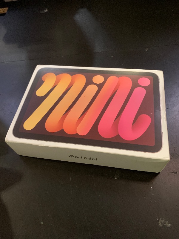 Photo 1 of Apple iPad mini (A17 Pro): Apple Intelligence, 8.3-inch Liquid Retina Display, 128GB, Wi-Fi 6E, 12MP Front/12MP Back Camera, Touch ID, All-Day Battery Life — Starlight