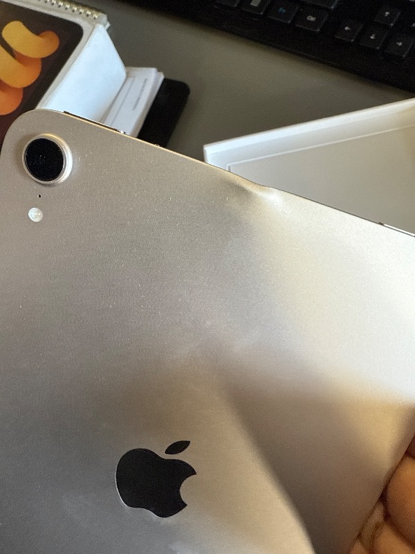 Photo 6 of Apple iPad mini (A17 Pro): Apple Intelligence, 8.3-inch Liquid Retina Display, 128GB, Wi-Fi 6E, 12MP Front/12MP Back Camera, Touch ID, All-Day Battery Life — Starlight