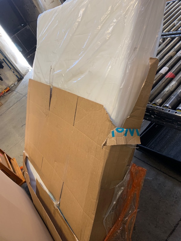 Photo 1 of Twin XL White Mattress