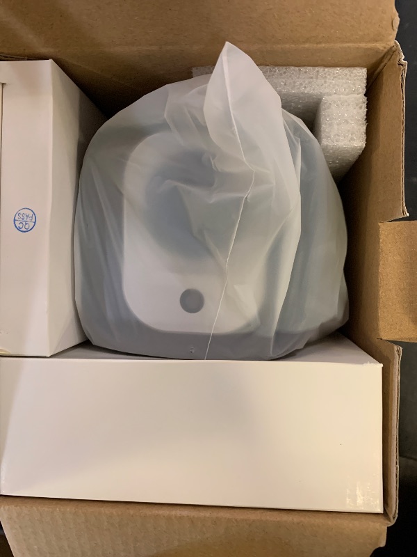 Photo 1 of ?Auto Focus &1080P?Alwtniet Mini Portable Projector, 4k Support Smart Proyector with Wifi and Bluetooth For Outdoor, 5W Speaker, Built in Apps,Home Theater, Bluetooth Movie Projector (Black)