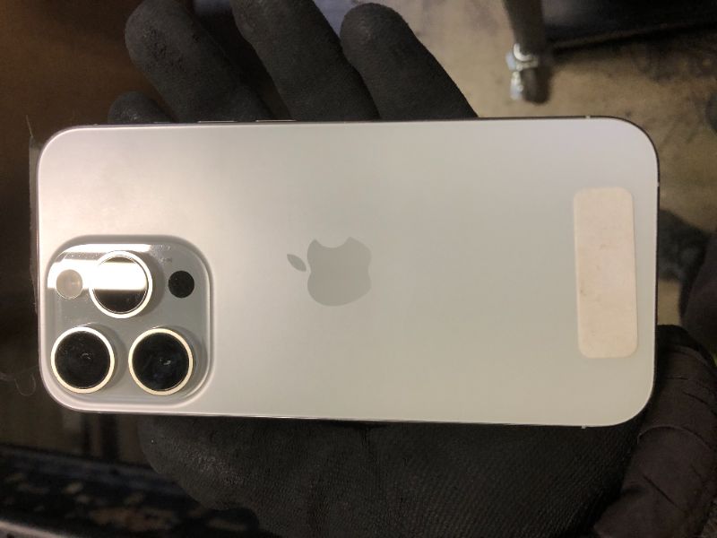 Photo 1 of Apple iPhone 15 Pro, 512GB, White Titanium - Unlocked (Renewed) 
//LOCKED//
