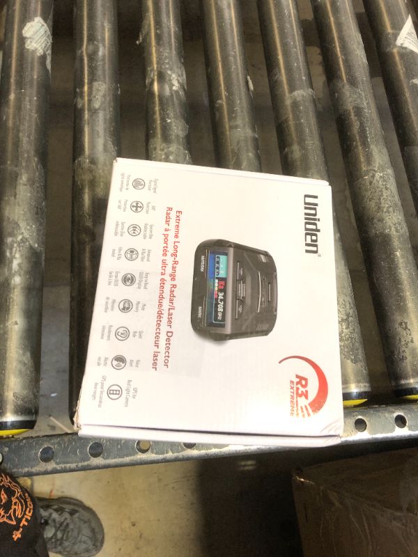 Photo 1 of Uniden R3 EXTREME LONG RANGE Laser/Radar Detector, Record Shattering Performance, Built-in GPS w/ Mute Memory, Voice Alerts, Red Light & Speed Camera Alerts, Multi-Color OLED Display , Black