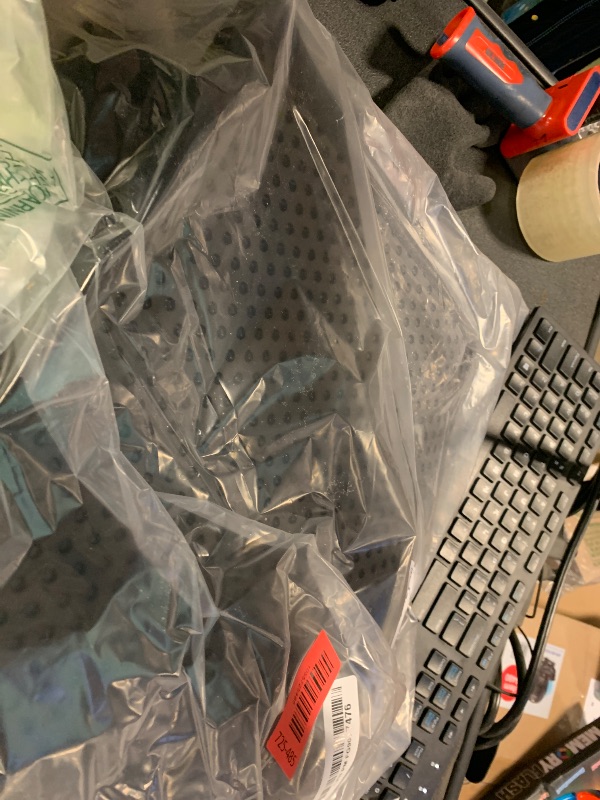 Photo 1 of **USED** Pieviev Cat ter Mat Double Layer Waterproof Urine Proof Trapping Mat 1 Pack (Black, 30x24 Inch (Pack of 1))