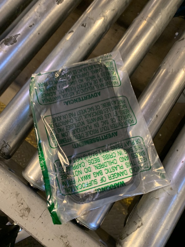 Photo 1 of Blk Iphone 17 Phone Case 