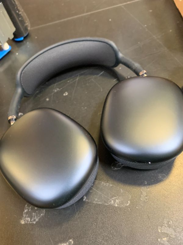 Photo 1 of Apple AirPods Max - Midnight (Renewed)