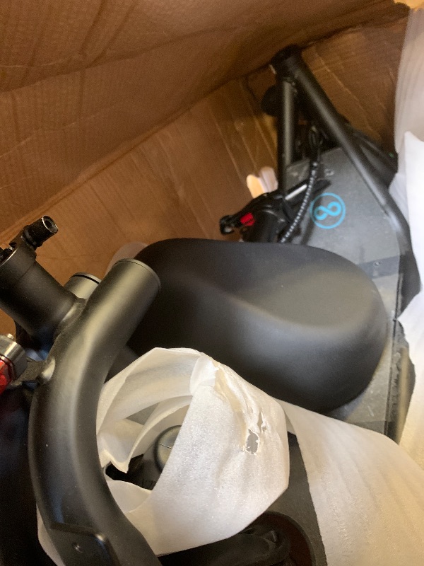 Photo 1 of DOES NOT FUNCTION SELLING FOR PARTYS ONLY************* ELECTRIC SCOOTER