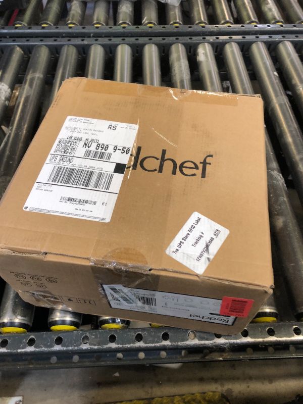 Photo 1 of Redchef 16pcs Ceramic Pots and Pans Set Non Stick, Nonstick Ceramic Cookware Set with Detachable Handle, Non Toxic, PFAS PFOA & PTFE Free RV Cookware for Camping, Dishwasher/Oven Safe (Green)