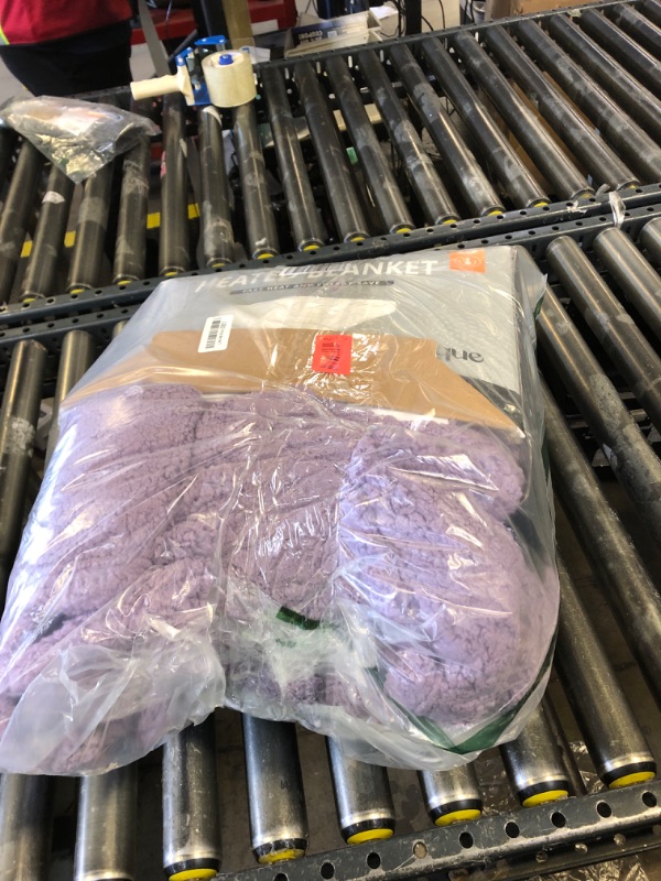 Photo 1 of blunique Heated Blanket Electric Blanket King - Fast Heating Blanket Throw Dual Control Double Sided Sherpa with 10 Heating Levels & 2-10 Hours Auto Off, Mashine Washable, 90 x 100 Inches, Purple