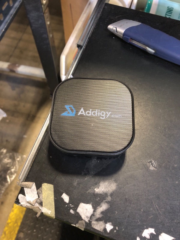 Photo 1 of WHAMMO 2 BLUETOOTH SPEAKER 30PCS