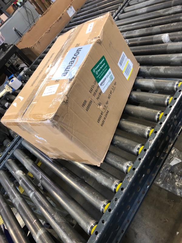 Photo 1 of Madison Park Ultra-Soft Poly Fur, Reversible Plush, All Season & Lightweight Fuzzy Blanket for Bed, Couch & Sofa, Zuri, King/Cal King Snow Leopard