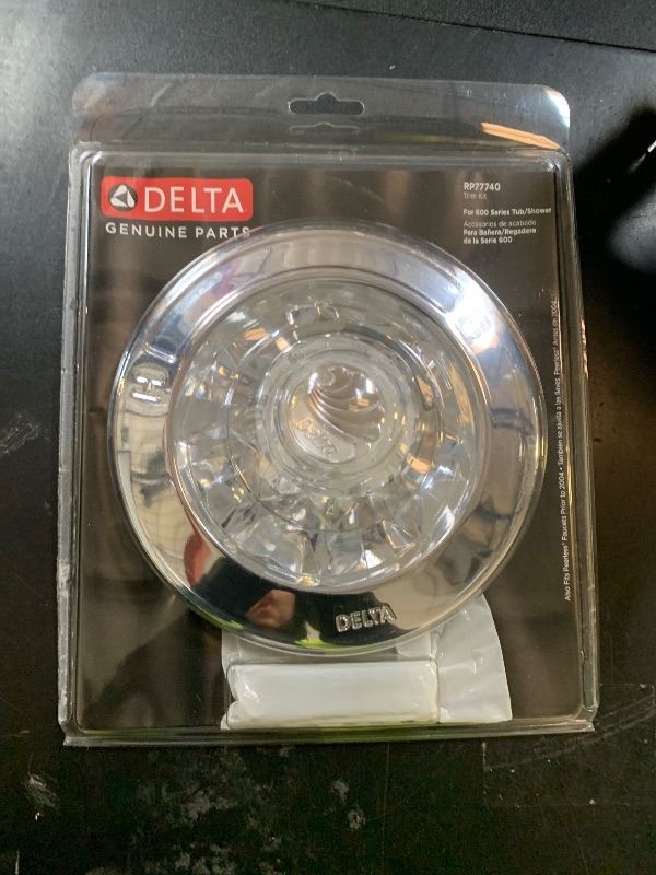 Photo 1 of Delta Faucet RP77740 Single-Lever Handle Trim Kit,Chrome