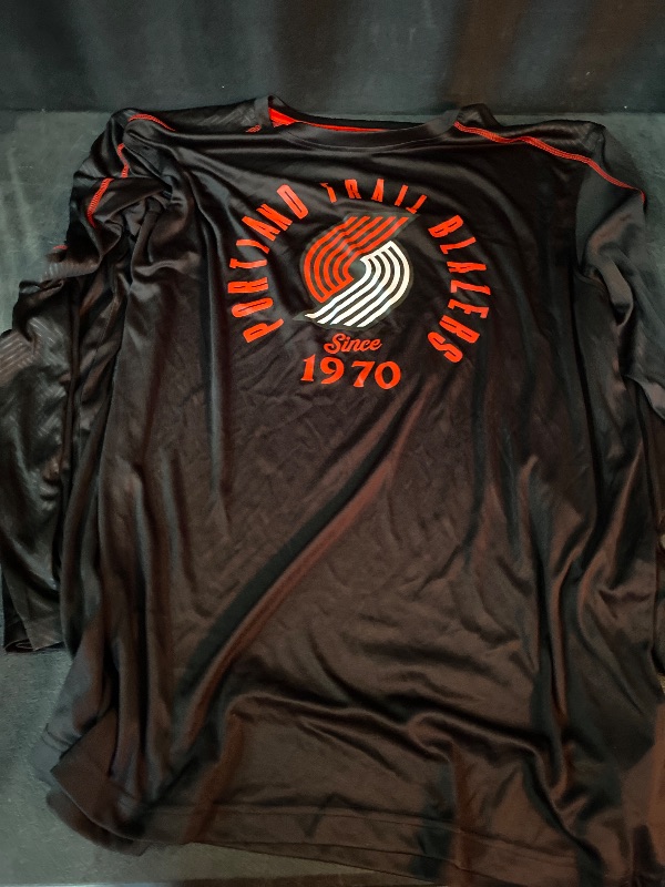 Photo 1 of 2XL Men's Portland Trail Blazers Black 